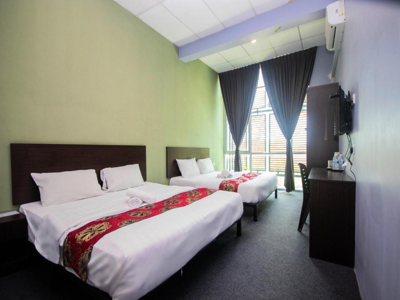 Jq Bl Hotel, Іпох Екстер'єр фото